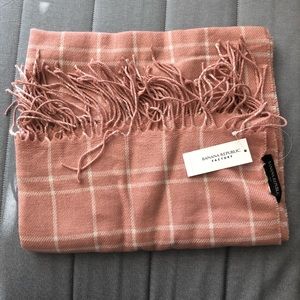 Banana republic scarf